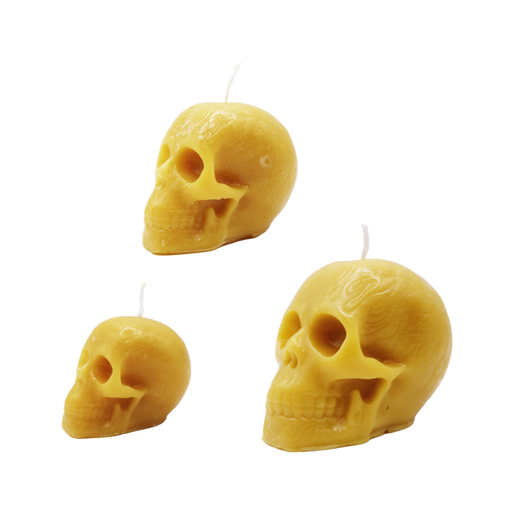 Handgegossene Bienenwachskerze Totenkopf aus 100 % Bienenwachs
