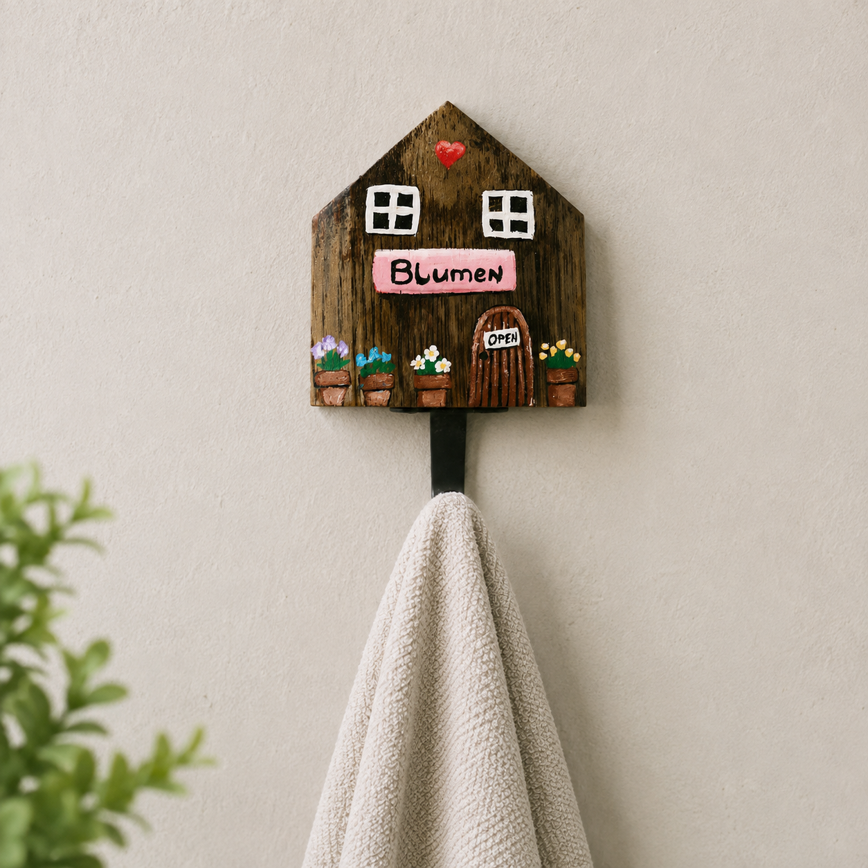 Haus-Wandhaken „Kleine Läden“ aus Holz alter Weinfässer