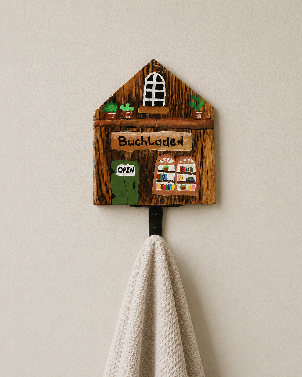 Haus-Wandhaken „Kleine Läden“ aus Holz alter Weinfässer