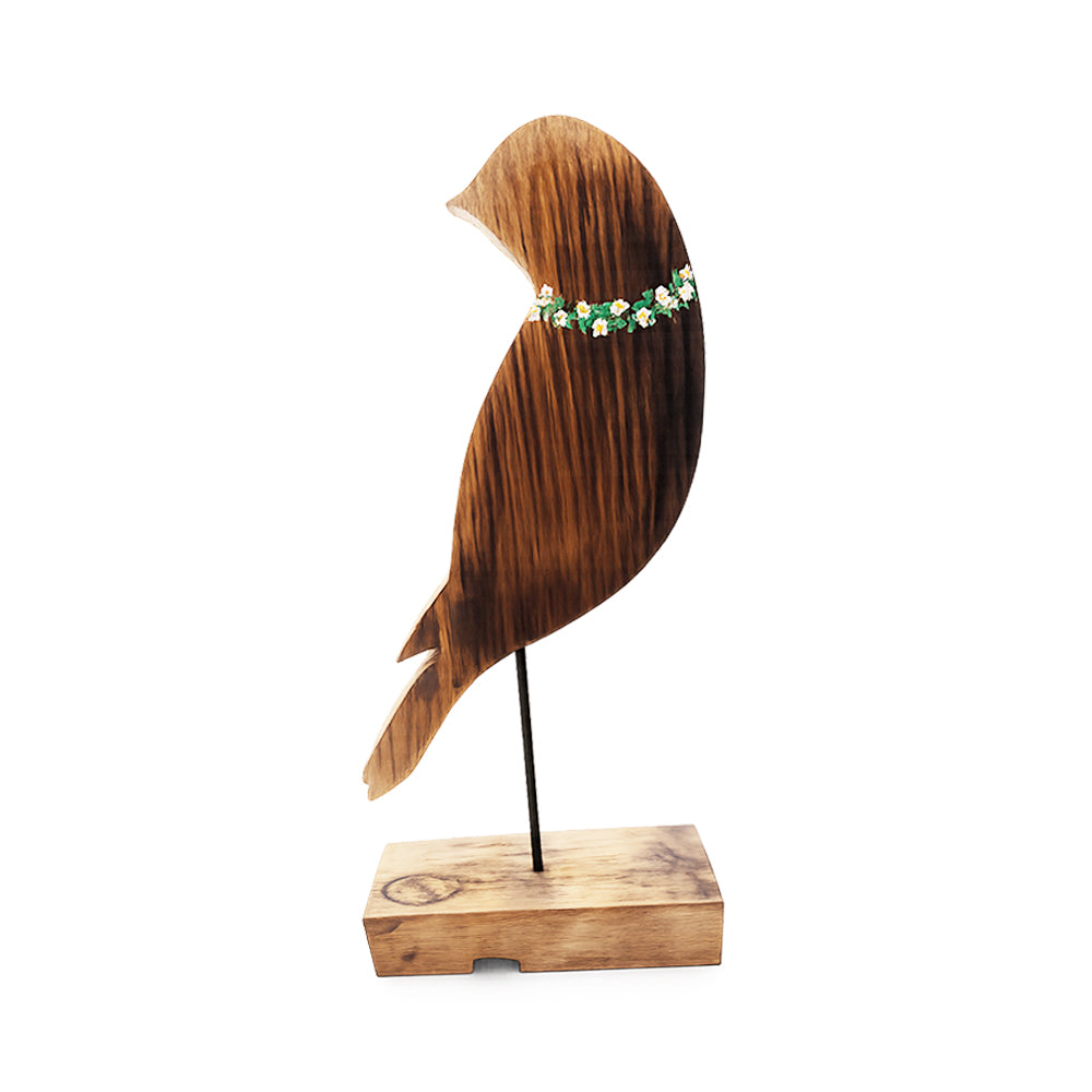 Dekovogel aus Weinfass-Holz auf Holzständer
