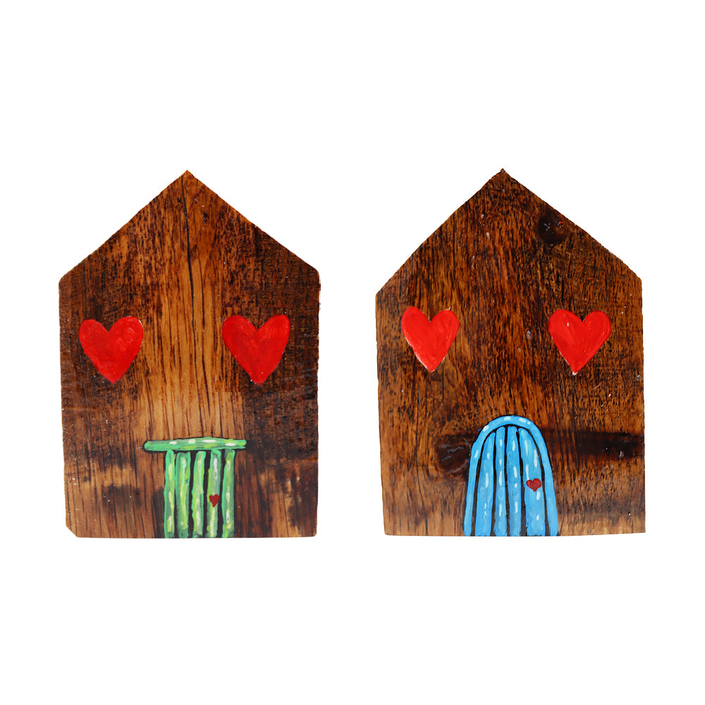 Fotohalter Haus mit Tür & Herzen aus Weinfass-Holz