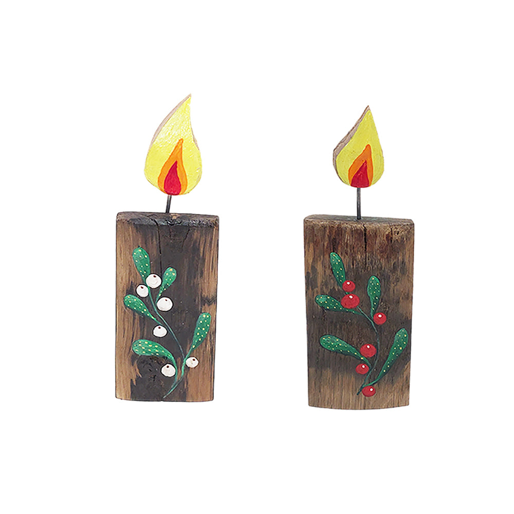 Handbemalte Holzkerze mit Winterzweig und Beeren aus altem Weinfass-Holz
