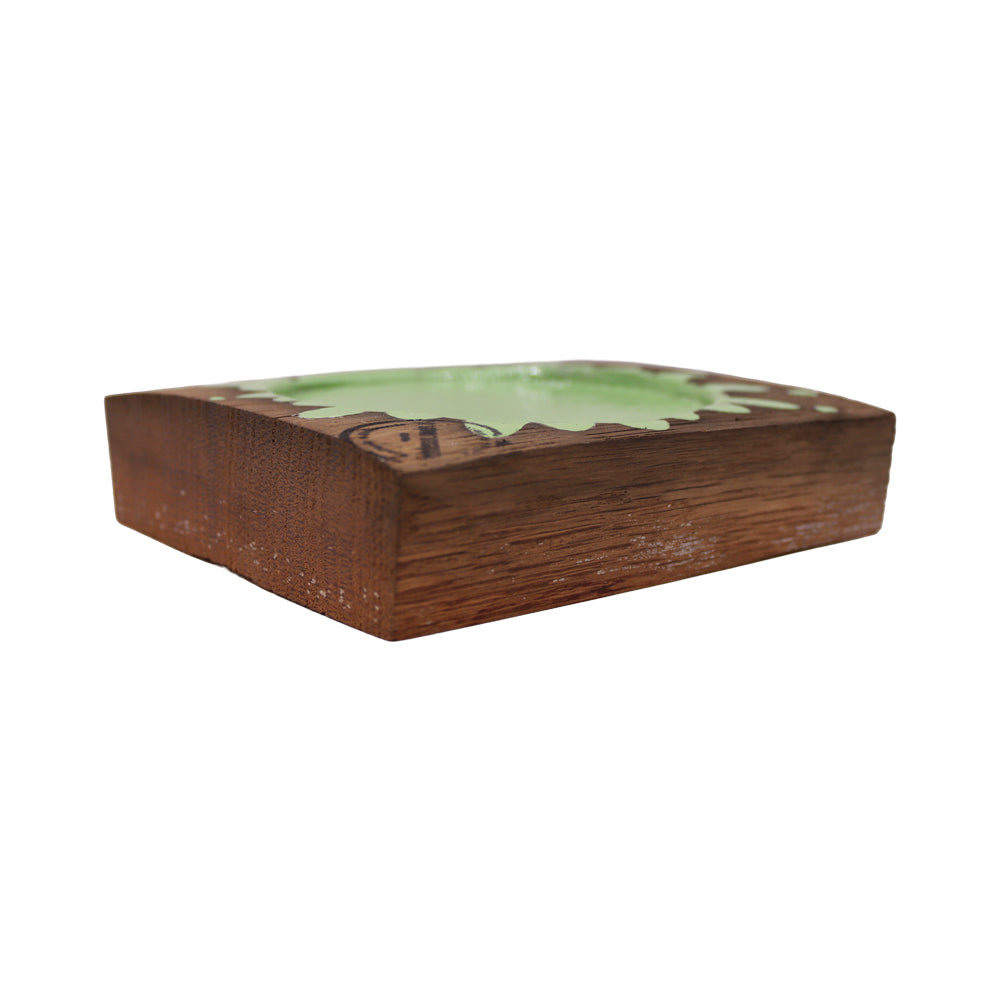 Untersetzer aus Holz alter Weinfässer im Farbklecks-Design